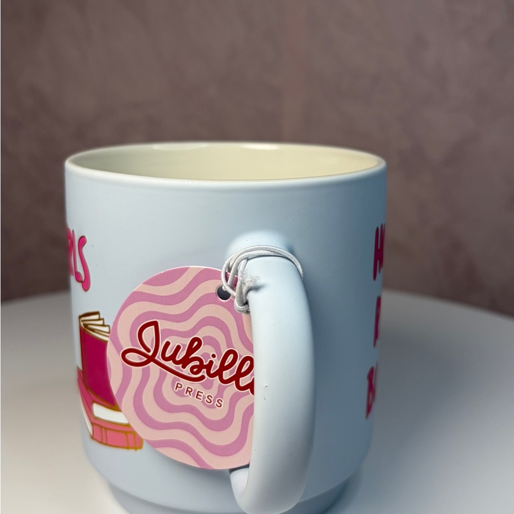 Hot Girls Read Books Mug with Book Design - Picture 4 of 11